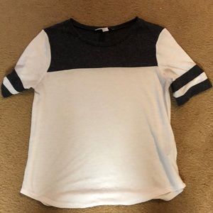 Contemporary color block tee